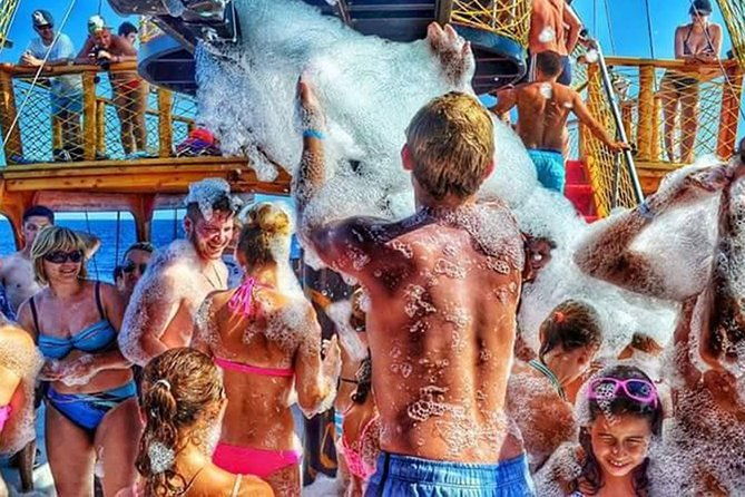 side-dolphin-island-boat-tour-with-foam-party-and-lunch