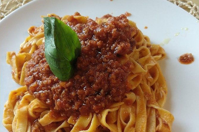 siena-small-group-cooking-class-in-chianti-farmhouse