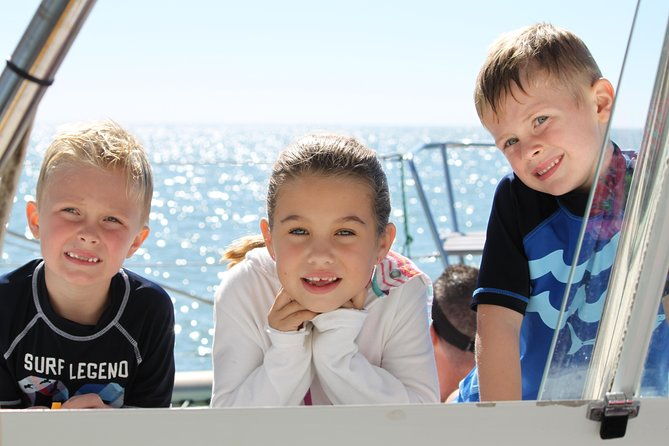 sightseeing-and-sunset-catamaran-sailing-excursion