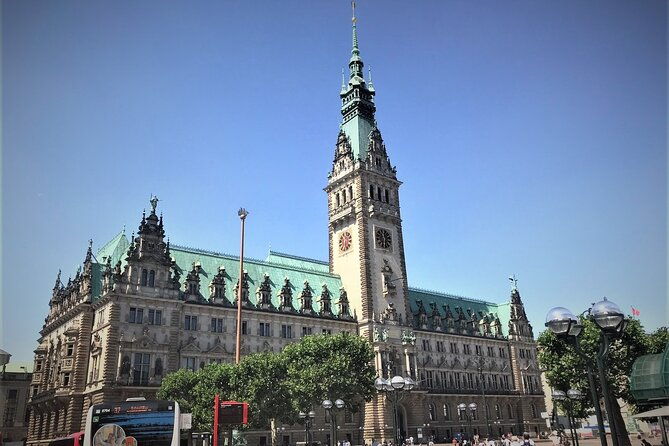 sightseeing-tour-free-tour-historic-center-hamburg-on-foot