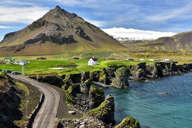 small-group-day-trip-to-snaefellsnes-national-park