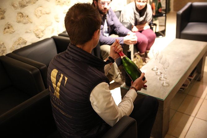small-group-half-day-champagne-tour-visit-of-2-small-producers-growers