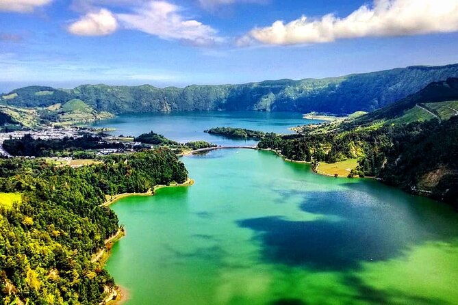 small-group-minivan-half-day-sete-cidades-crater-tour