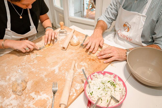 small-group-pasta-and-tiramisu-class-in-venice
