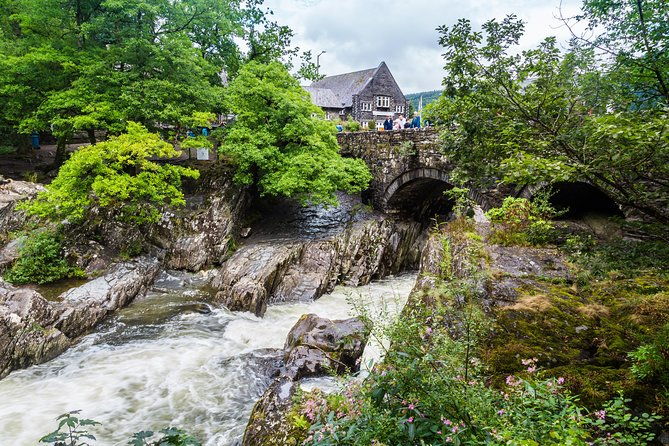 snowdonia-chester-day-tour-from-manchester-including-admission