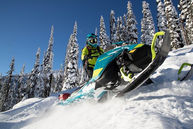 snowmobile-safari-through-lappish-forest-from-rovaniemi
