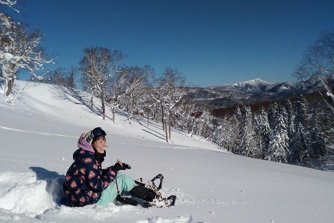 snowshoe-hike-tour-from-sapporo