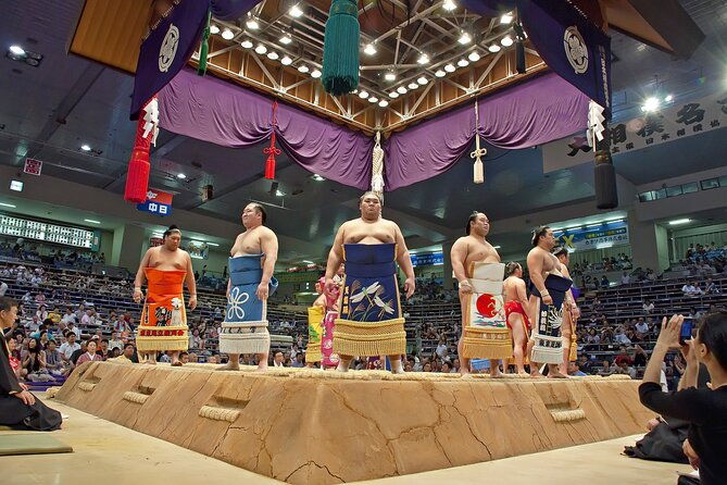 sumo-tournament-experience-in-nagoya