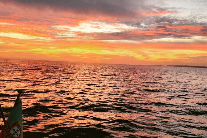 sunset-tour-on-a-luxury-sailing-yacht-from-vilamoura