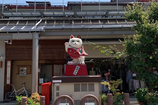 takayama-oldtownship-walking-tour-with-local-guide-about-70min