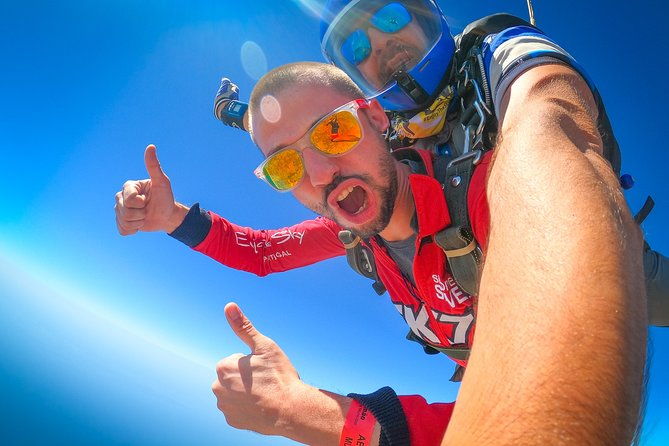 tandem-skydiving-algarve-10-000ft-3500m