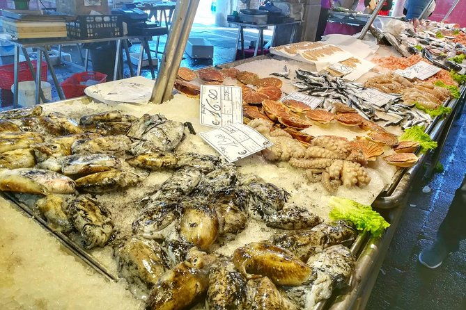 tasty-rialto-farmers-market-food-tour-in-venice-with-wine-tasting-sightseeing