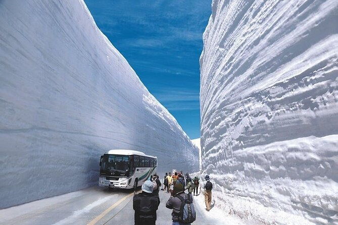 tateyama-kurobe-snow-otani-walk-hida-takayama-shirakawago