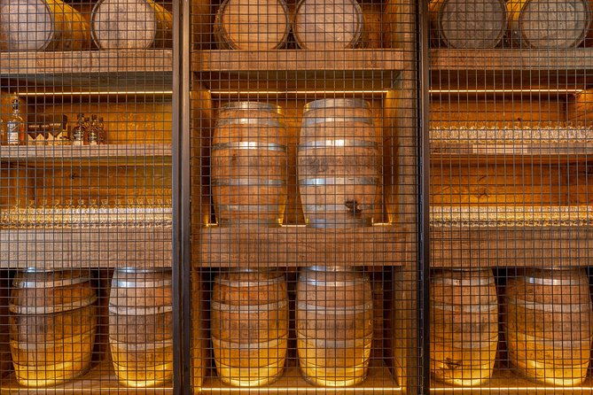 the-dublin-liberties-distillery-guided-tour-and-whiskey-tasting