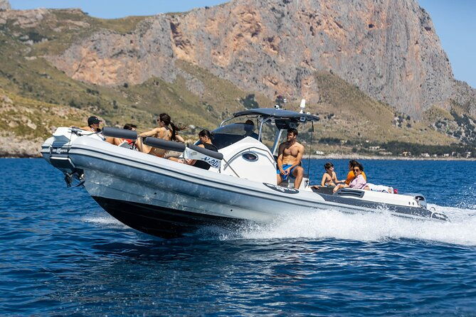 the-white-lotus-private-boat-tour-taormina-and-giardini-naoxos