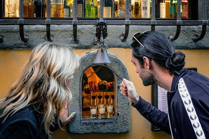 tipsy-tour-fun-bar-crawl-in-florence-with-local-guide