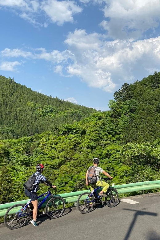 tokyo-escape-the-city-to-a-cultural-cycle-in-the-mountains