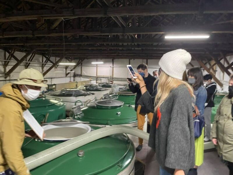 tokyo-toshimaya-sake-brewery-tour-with-sake-tasting