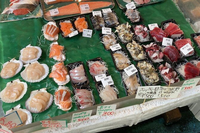 tokyo-tsukiji-fish-market-walking-and-exploring-hidden-gems-tour