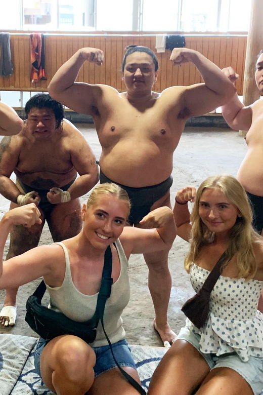 tokyo-visit-sumo-morning-practice-with-english-guide