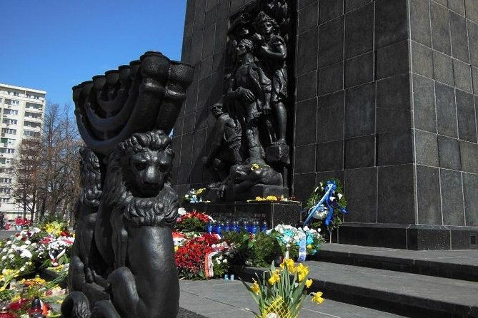 tour-of-the-warsaw-ghetto