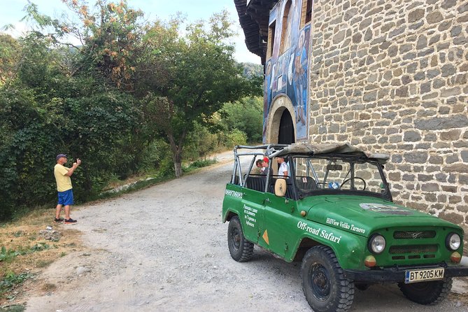 tours-to-monasteries-and-waterfalls-around-veliko-tarnovo