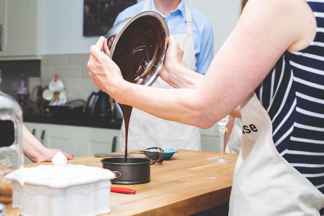 traditional-afternoon-tea-experience-and-baking-class-in-stratford-upon-avon