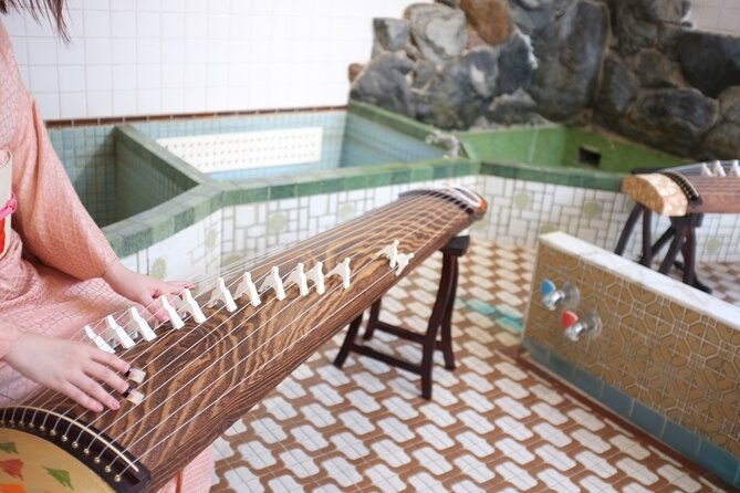 traditional-concert-in-public-bath-near-kyoto-station