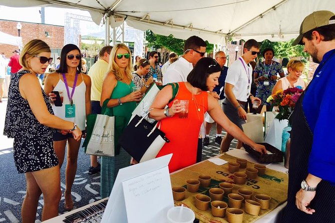 undiscovered-charleston-half-day-food-wine-history-tour-with-cooking-class