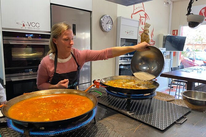 valencian-paella-workshop-and-visit-to-the-algiros-market