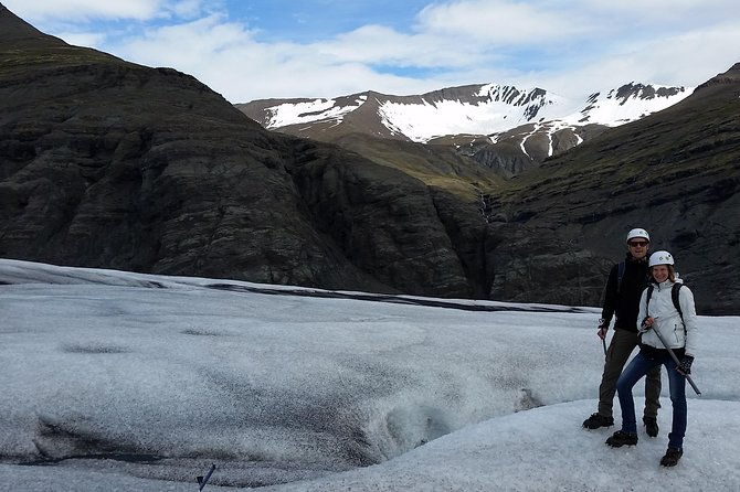 vatnajokull-glacier-walk-from-hali