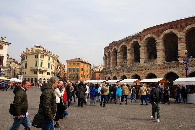 verona-city-sightseeing-walking-tour-of-must-see-sites-with-local-guide