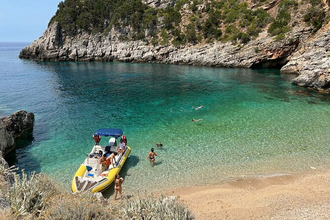 vlore-speedboat-tour-to-dafina-bay-haxhi-ali-cave