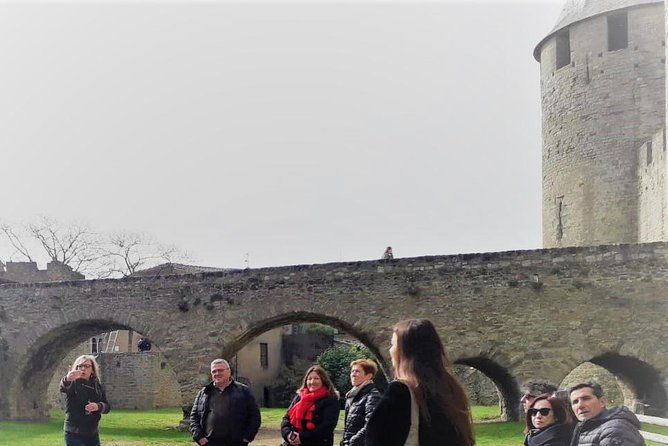 walking-guided-tour-carcassonne