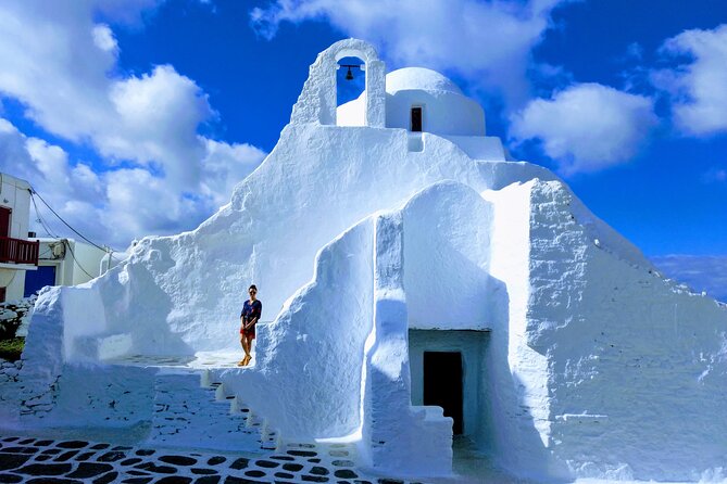 walking-tour-in-mykonos-town-secluded-beach-picnic