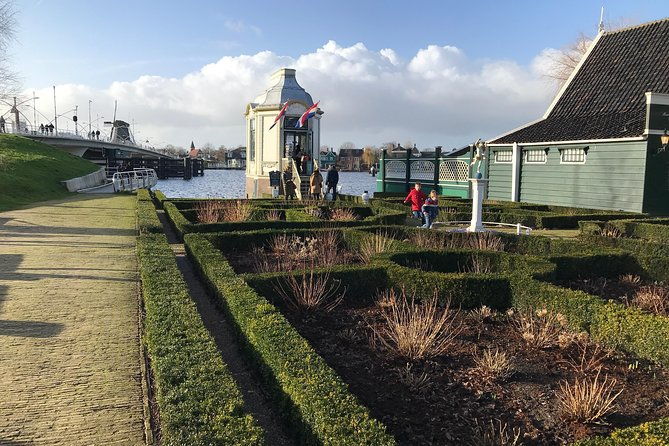 windmill-village-zaanse-schans-guided-tour-amsterdam-region
