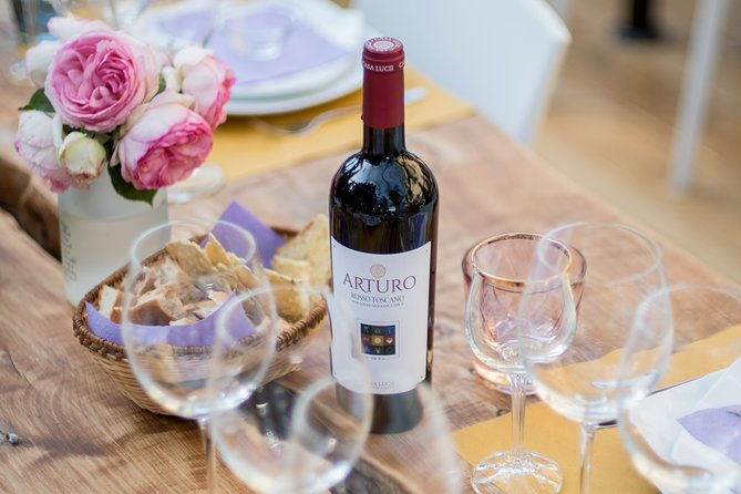 wine-and-food-tasting-in-an-organic-family-winery