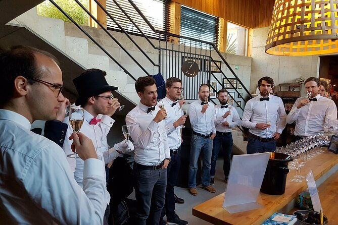 wine-tasting-and-immersive-cellar-tour