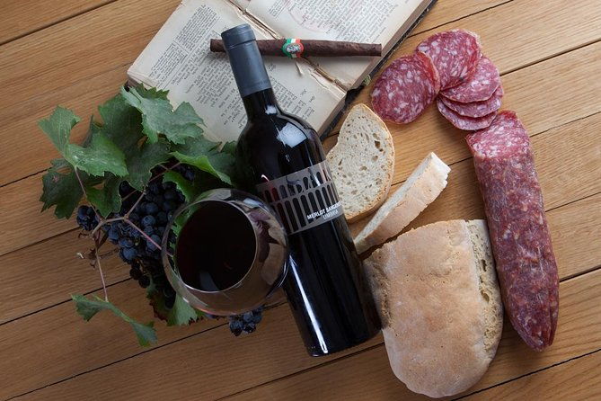 wine-tasting-and-walk-in-the-vineyard-of-assisi