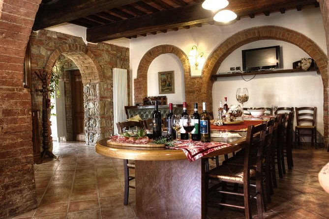 wine-tour-experience-at-agricola-tamburini
