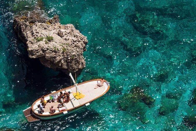 3-hour-private-boat-tour-of-capri-with-a-swim-stop