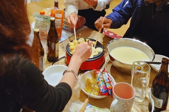 3-hours-osaka-takoyaki-okonomiyaki-cooking-class