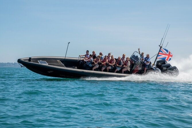 30-minute-raptor-rib-ride-activity-in-torquay
