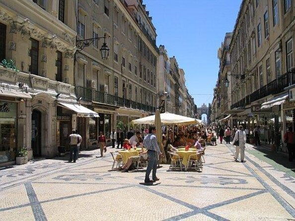 360o-lisbon-helicopter-flight-boat-trip-and-old-town-walking