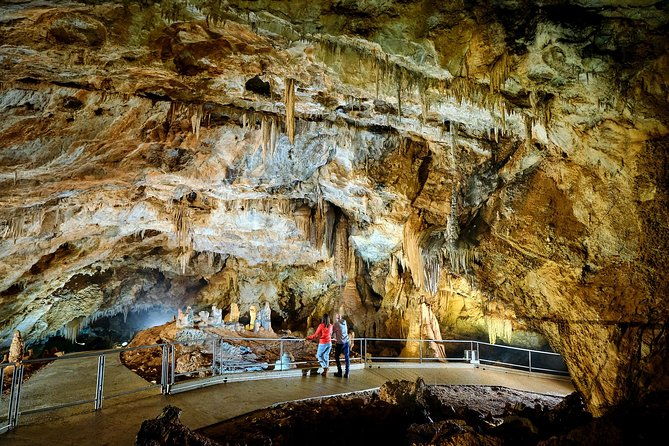 1-hour-guided-lipa-cave-adventure-in-montenegro