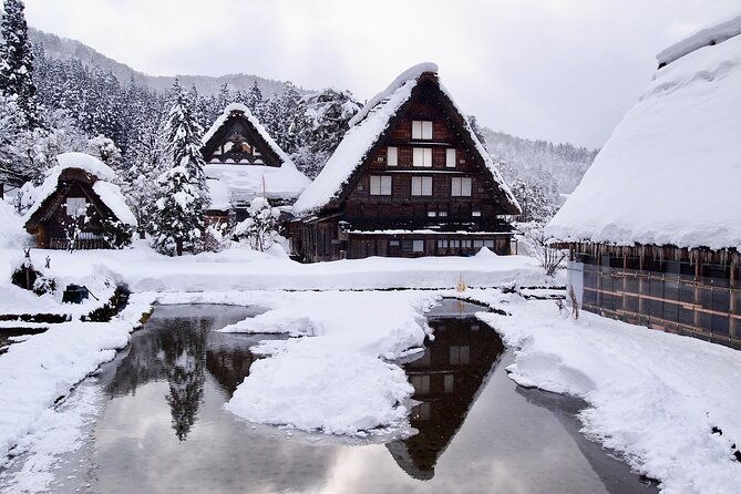 1-hour-private-photoshoot-at-gifu-from-hida-to-takayama
