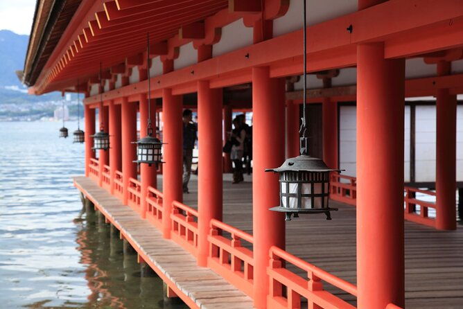 1-hour-private-photoshoot-in-hiroshima