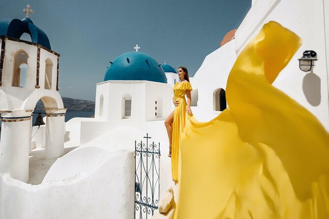 1-hour-private-santorini-flying-dress-photoshoot