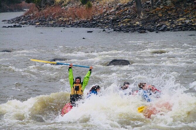 2-hour-rafting-on-the-yellowstone-river
