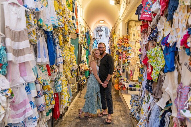 2-hours-photoshoot-for-couples-around-positano